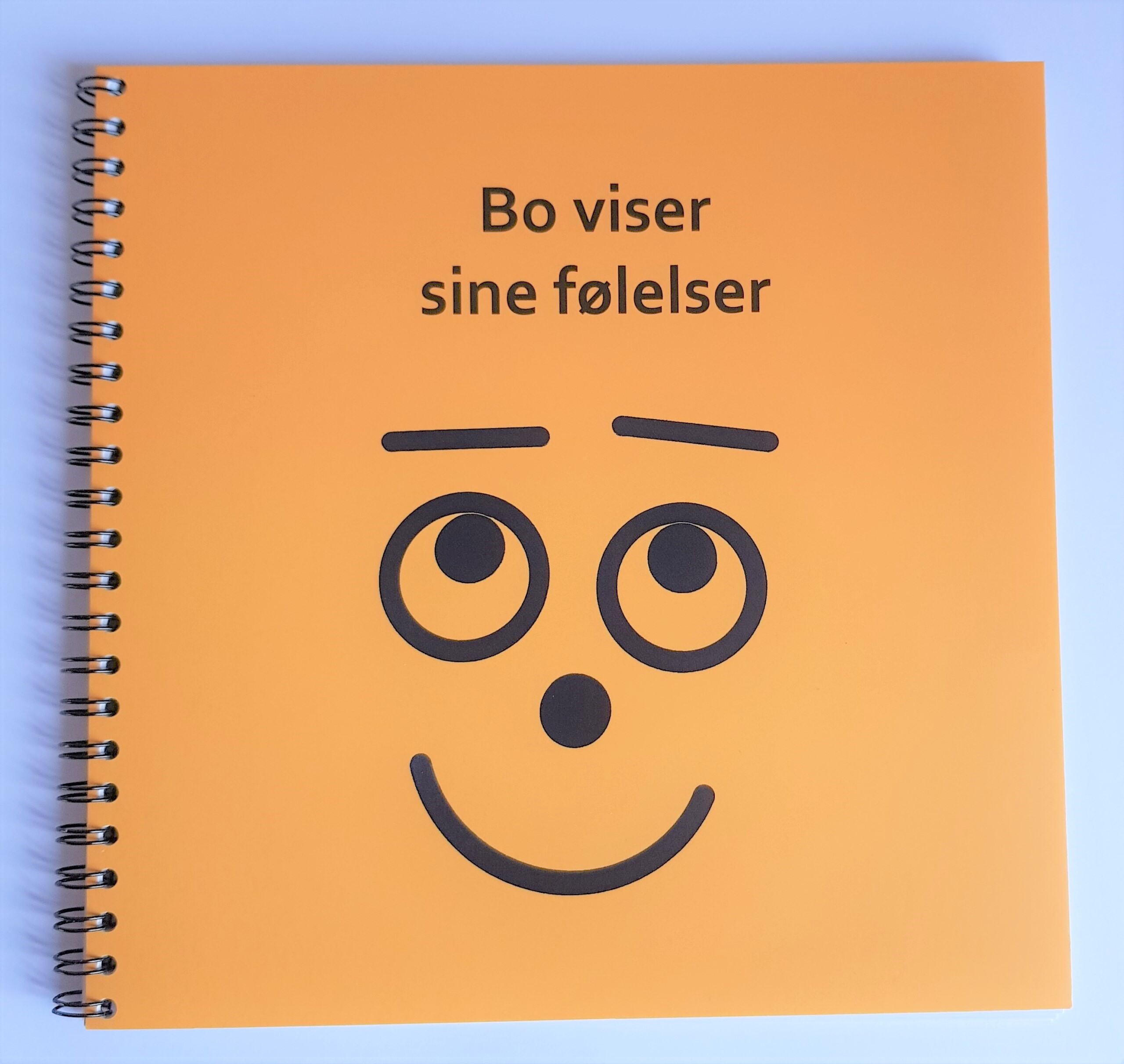 Bog: Bo viser sine følelser